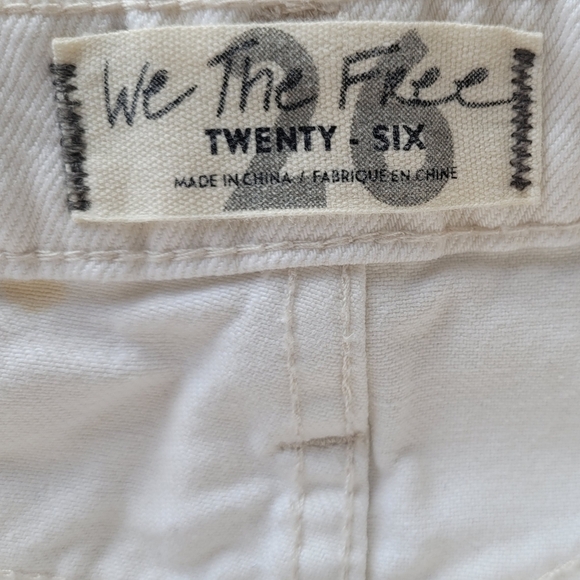 Free People We the Free White Denim Distressed Jean Mini Skirt button fly Sz 26 - Picture 6 of 9